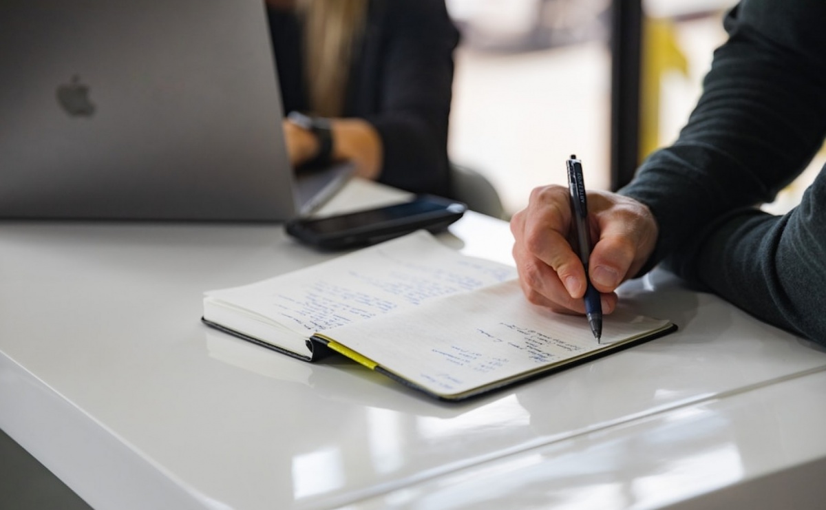 Rozpoznaj moc notesów reklamowych - więcej niż tylko papier! - Serwis informacyjny z Raciborza - naszraciborz.pl