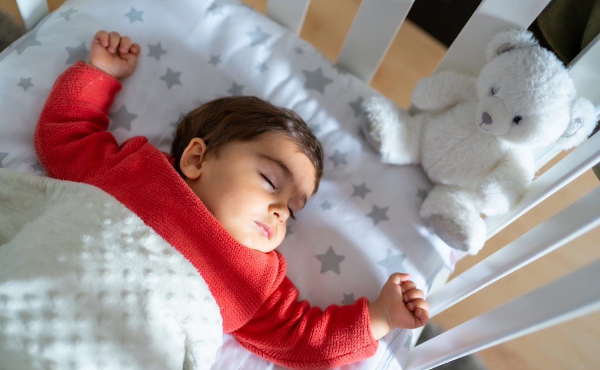 Kocyk dla niemowlaka – jaki rozmiar i materiał? - Serwis informacyjny z Raciborza - naszraciborz.pl