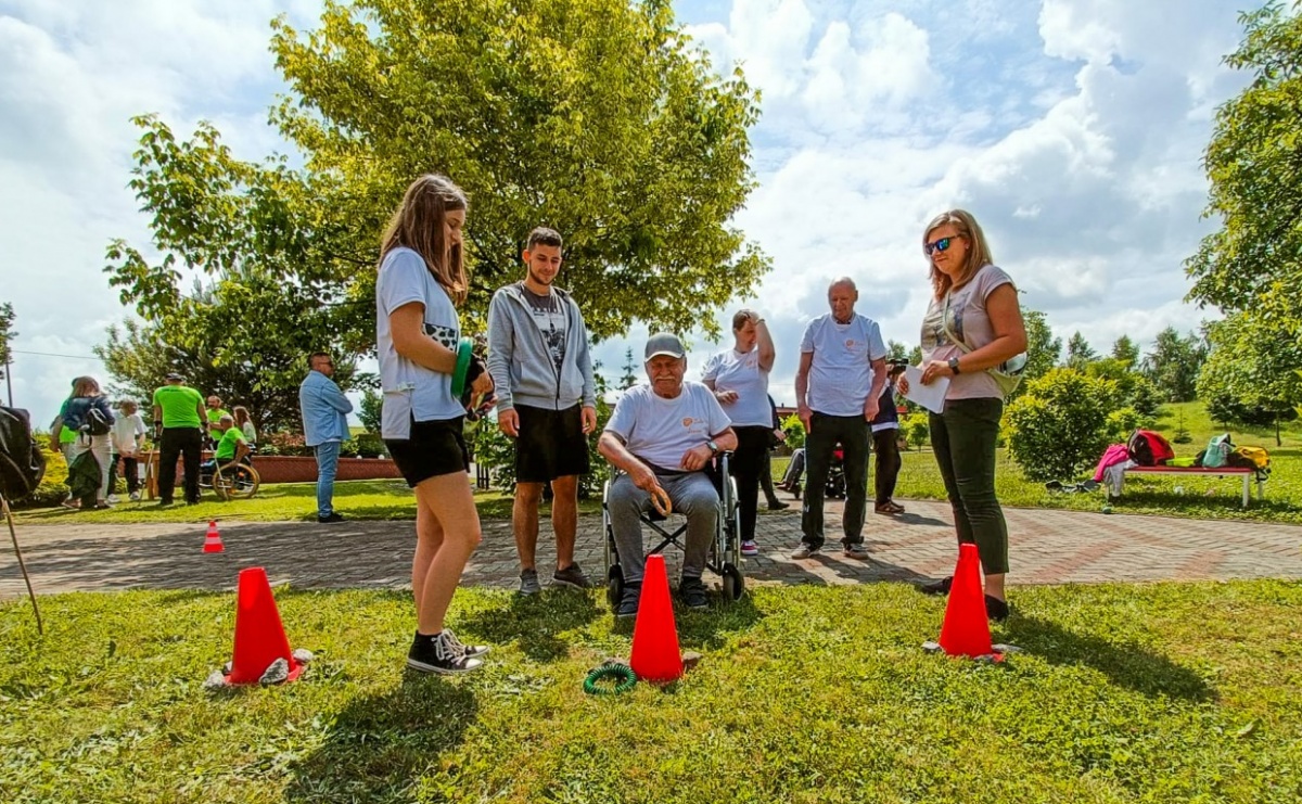 Seniorzy ze Złotej Jesieni na Spartakiadzie DPS-ów - Serwis informacyjny z Raciborza - naszraciborz.pl