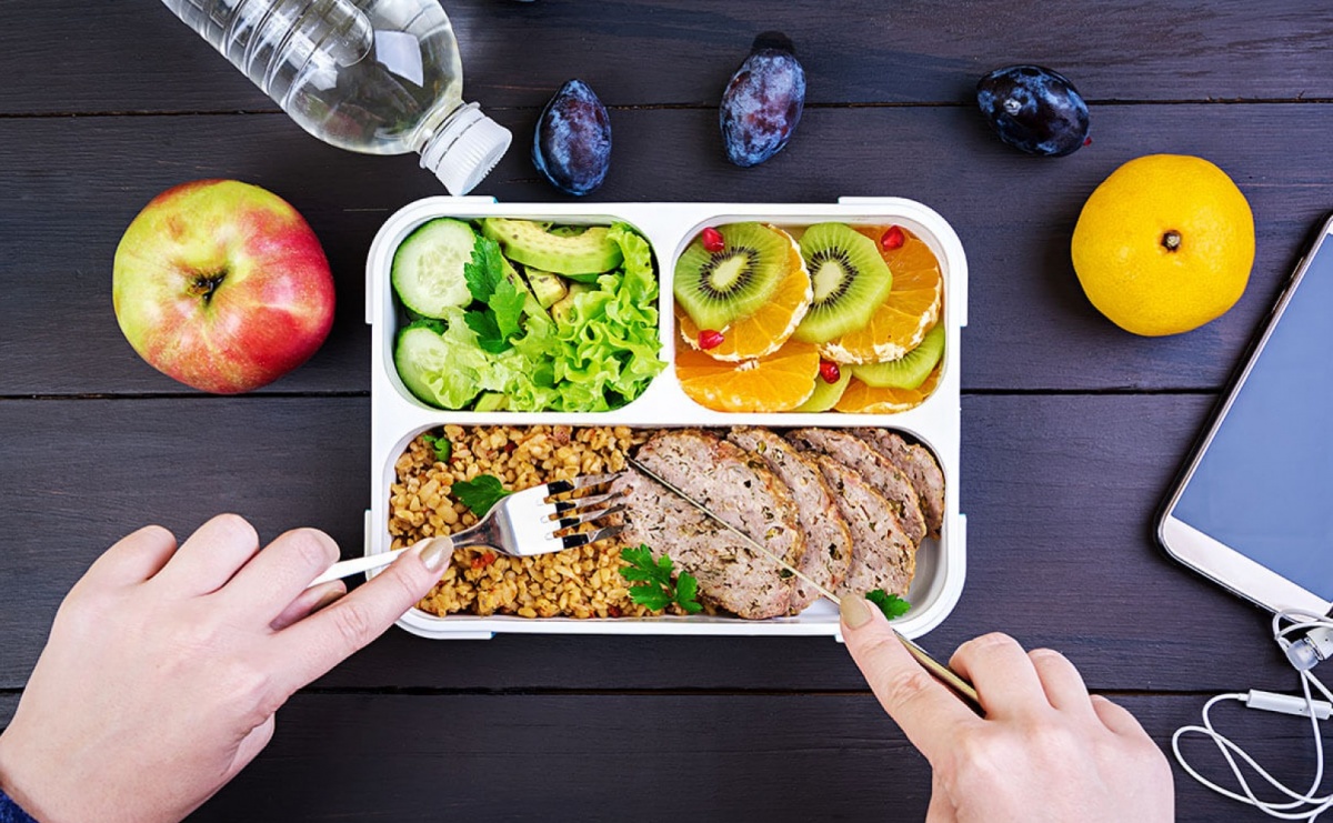 Czy warto przejść na dietę pudełkową? 5 korzyści - Serwis informacyjny z Raciborza - naszraciborz.pl