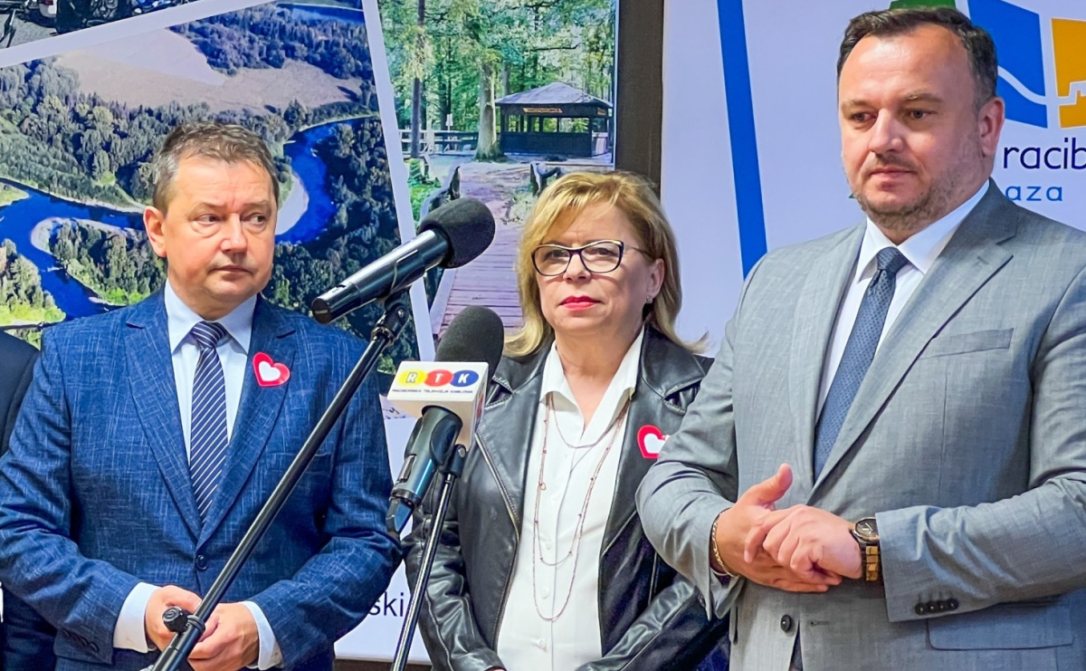G. Lenartowicz: biegają z tabliczkami i podpinają się po działania, z którymi niewiele mają wspólnego - Serwis informacyjny z Raciborza - naszraciborz.pl