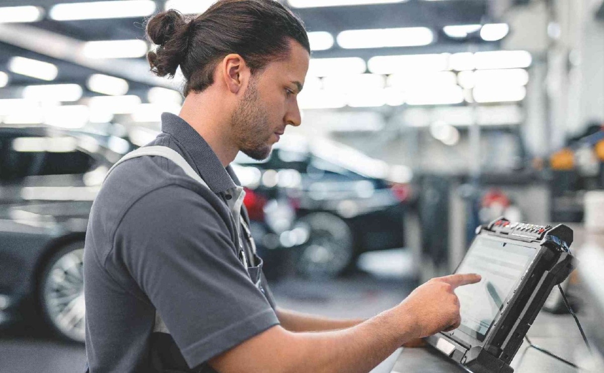 Zalety specjalizacji w diagnostyce określonej marki samochodu - Serwis informacyjny z Raciborza - naszraciborz.pl