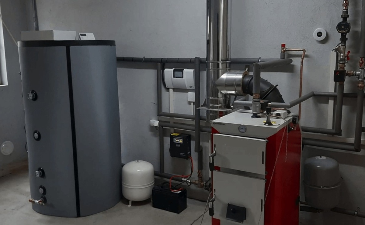 Jak wybrać piec na ekogroszek: Praktyczny poradnik - Serwis informacyjny z Raciborza - naszraciborz.pl