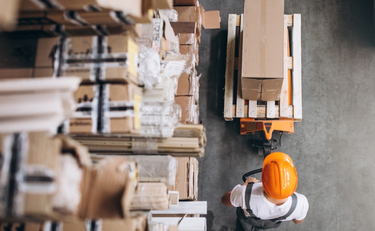 Praca na magazynie - jakie umiejętności są potrzebne? - Serwis informacyjny z Raciborza - naszraciborz.pl