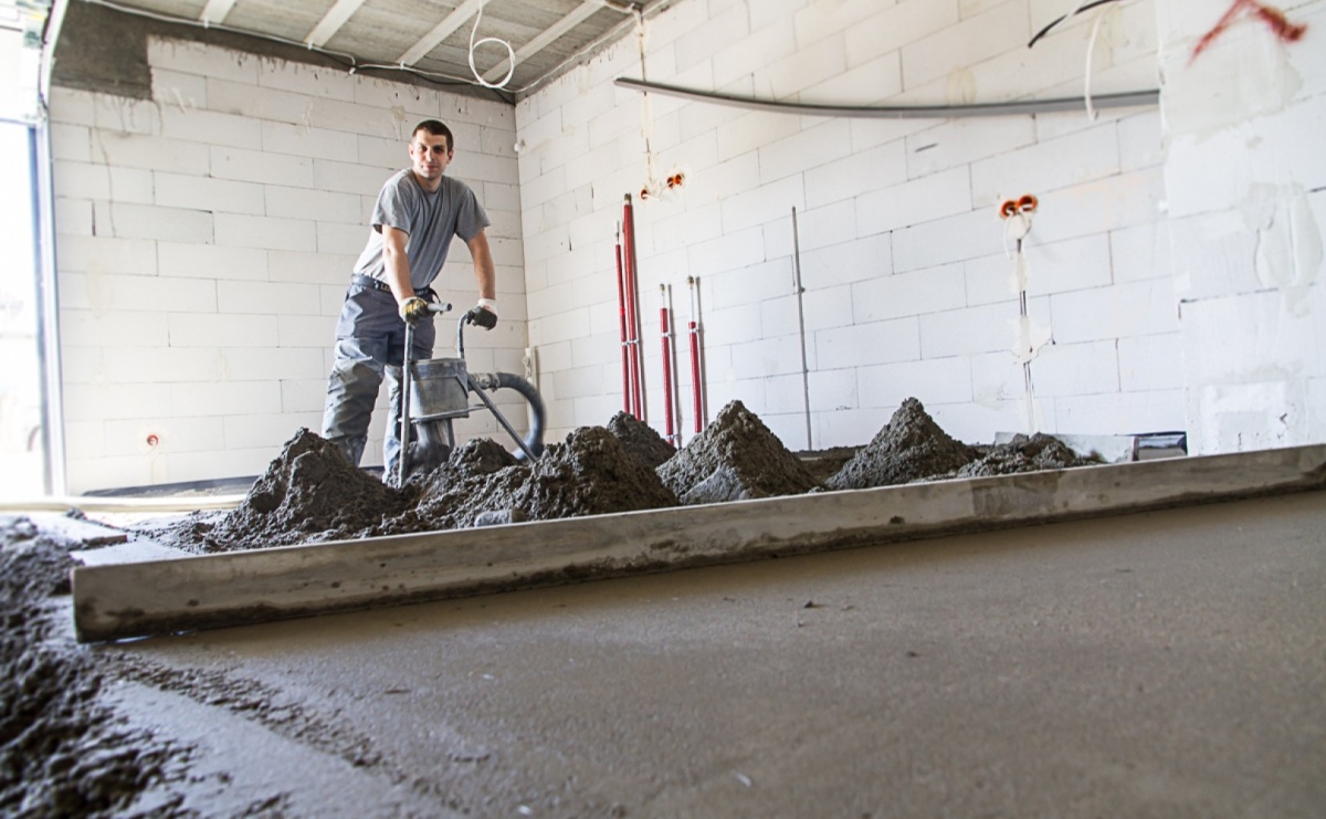 Posadzki anhydrytowe samopoziomujące: perfekcyjna gładkość i trwałość na lata - Serwis informacyjny z Raciborza - naszraciborz.pl