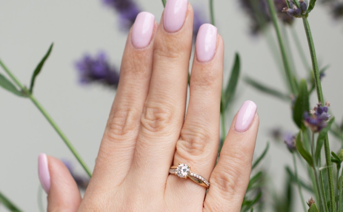 Zalety i wady pierścionków pozłacanych - Serwis informacyjny z Raciborza - naszraciborz.pl