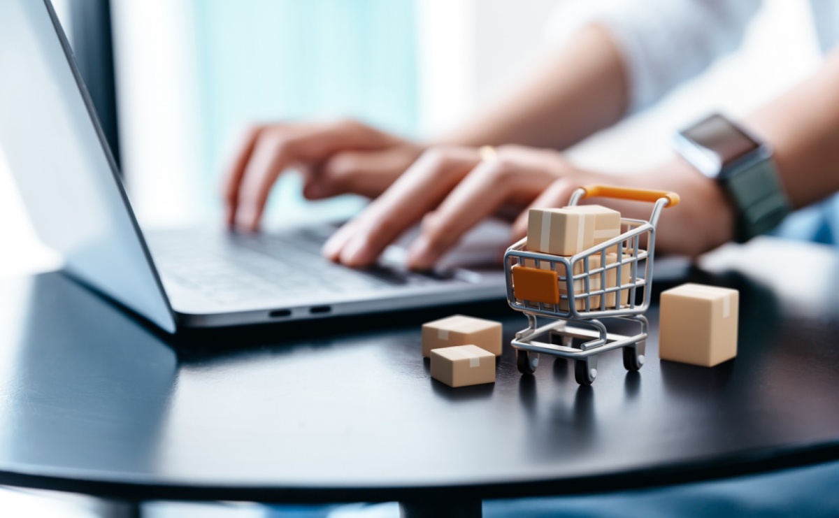 Czy warto korzystać z dropshippingu? Poradnik dla małych sprzedawców - Serwis informacyjny z Raciborza - naszraciborz.pl