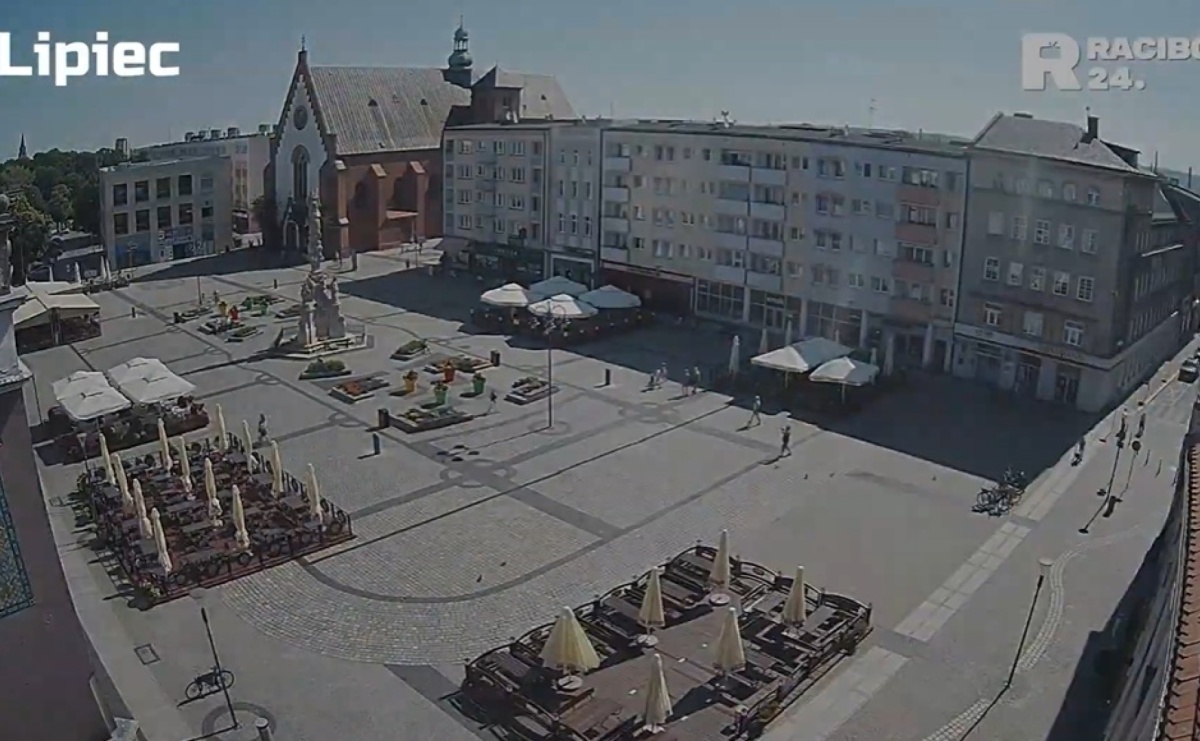 Rok w pięć minut. Timelapse z Rynku - Serwis informacyjny z Raciborza - naszraciborz.pl