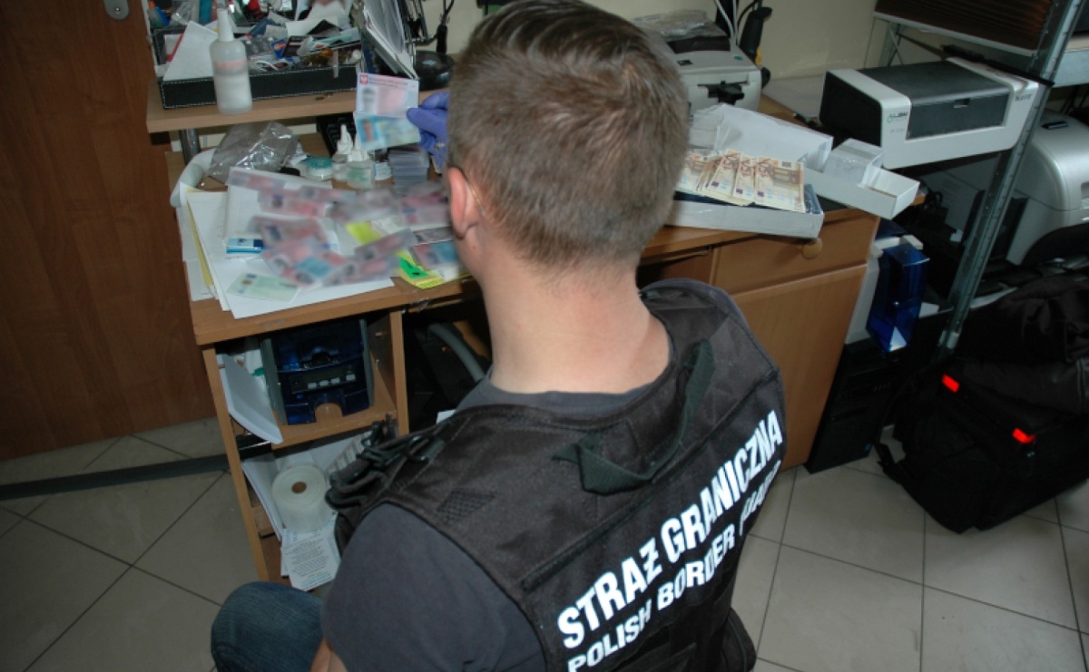 Fałszerze dokumentów staną przed sądem - Serwis informacyjny z Raciborza - naszraciborz.pl