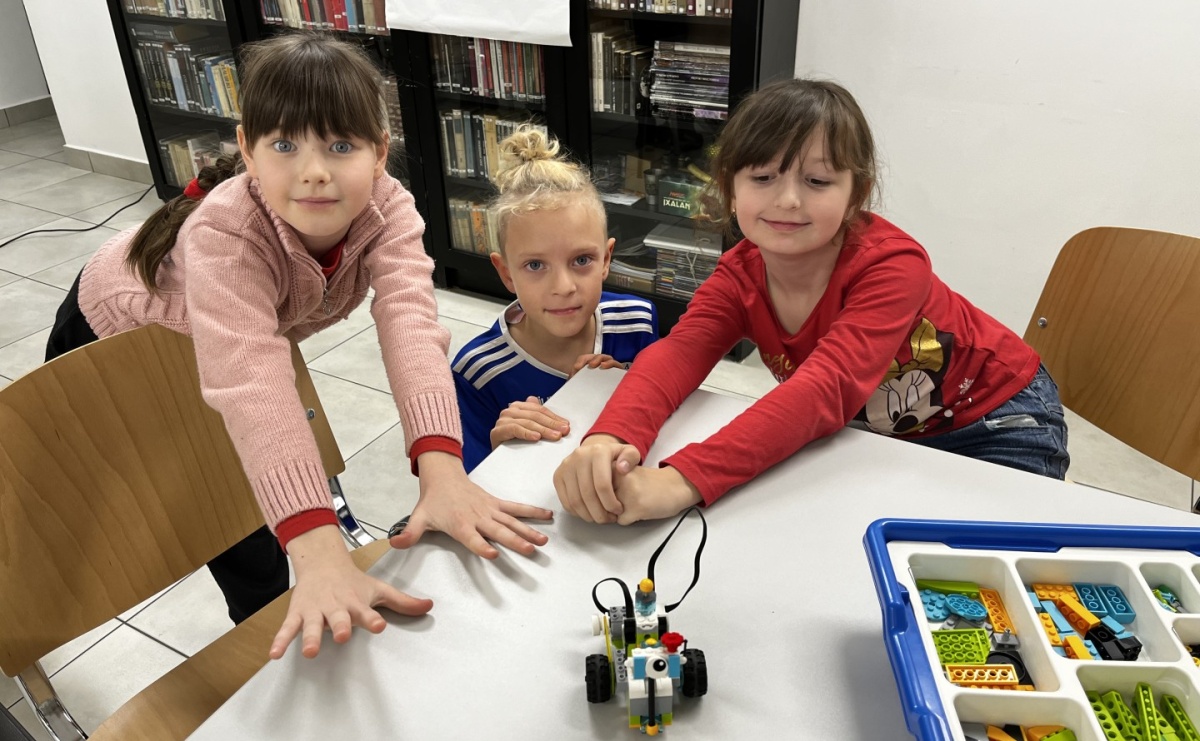 Biblioteczne kluby polecają się na nowy rok - Serwis informacyjny z Raciborza - naszraciborz.pl