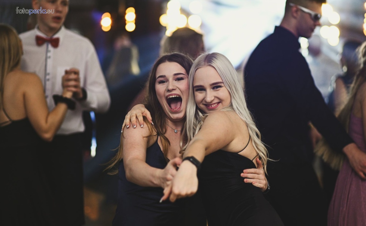 Zabawa do białego rana. Studniówka ZSOMS na bis! - Serwis informacyjny z Raciborza - naszraciborz.pl