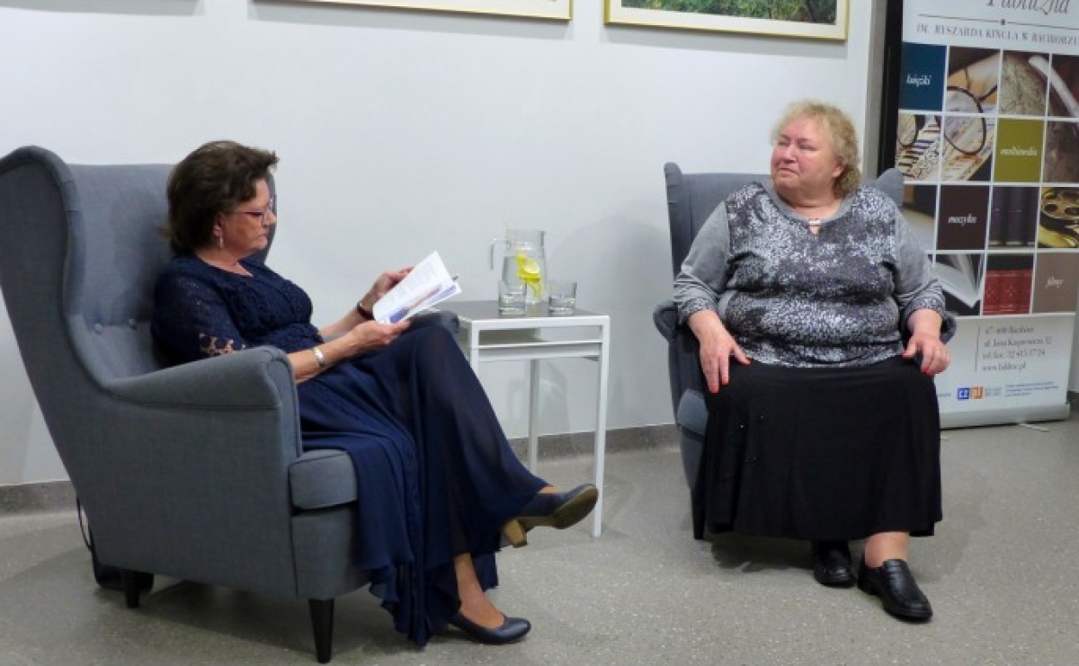 Wieczór poezji i kolęd w raciborskiej bibliotece [zaproszenie] - Serwis informacyjny z Raciborza - naszraciborz.pl