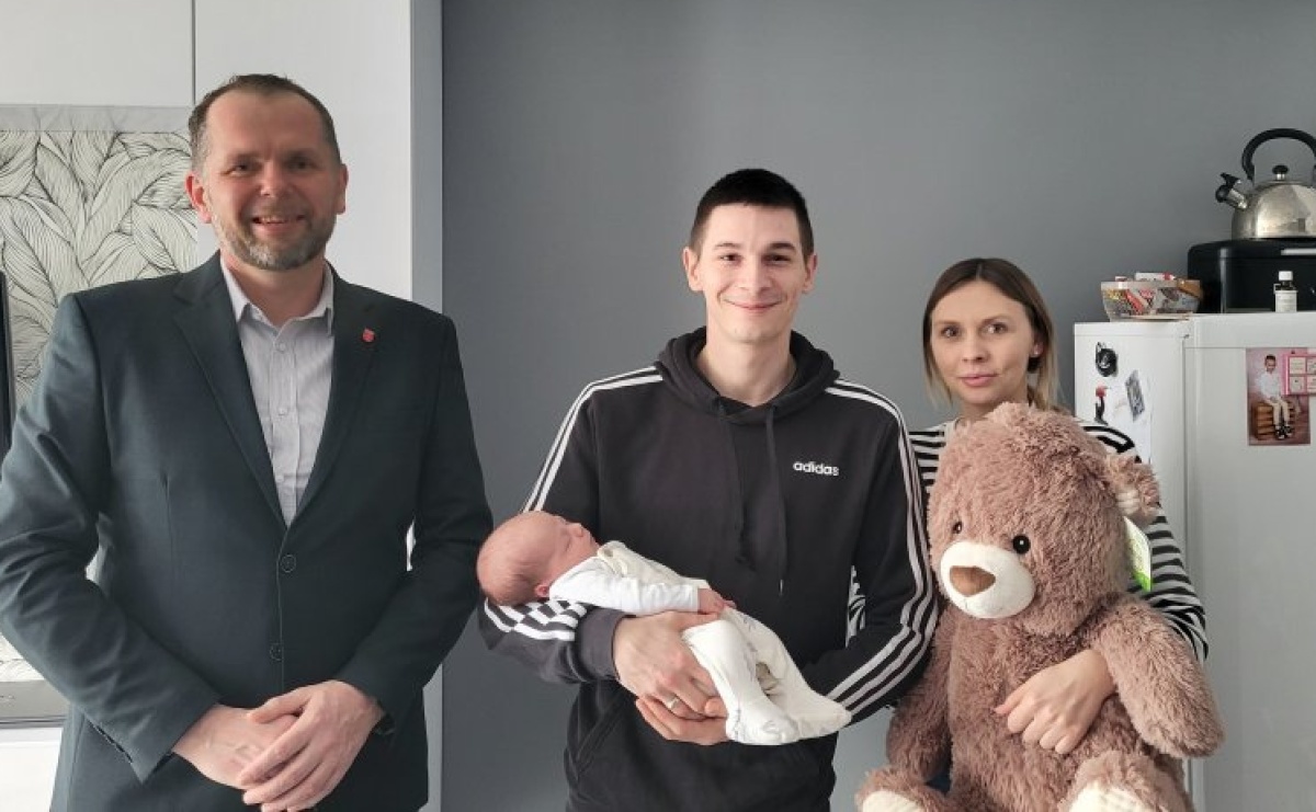 Burmistrz osobiście przywitał Filipa z Wojnowic - Serwis informacyjny z Raciborza - naszraciborz.pl