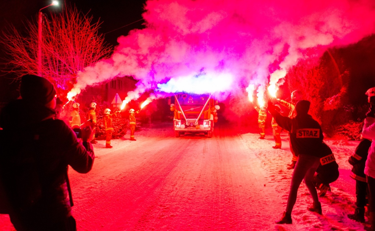 MAMY TO! W remizie w Cyprzanowie zaparkowało nowe Volvo [FOTO i WIDEO] - Serwis informacyjny z Raciborza - naszraciborz.pl