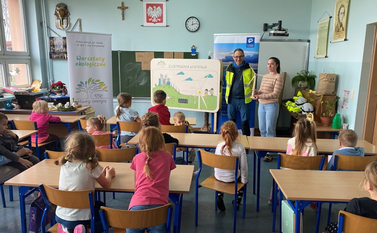 Warsztaty ekologiczne VSB Energie Odnawialne Polska dla dzieci z gminy Pietrowice Wielkie - Serwis informacyjny z Raciborza - naszraciborz.pl