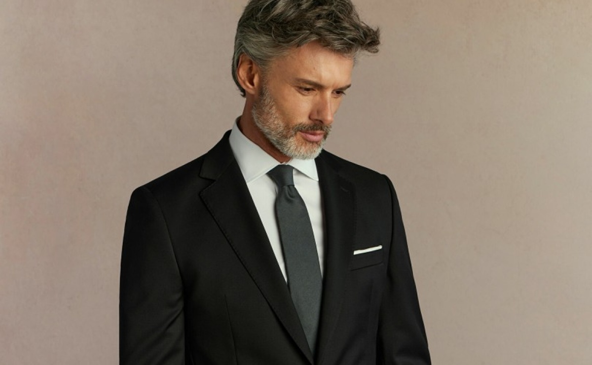 Trendy w garniturach męskich marki BYTOM na 2024 - Serwis informacyjny z Raciborza - naszraciborz.pl