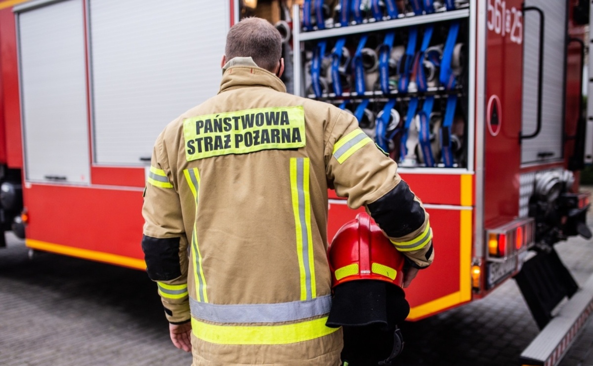 Raport 998. Porzucona butla i czujka - Serwis informacyjny z Raciborza - naszraciborz.pl