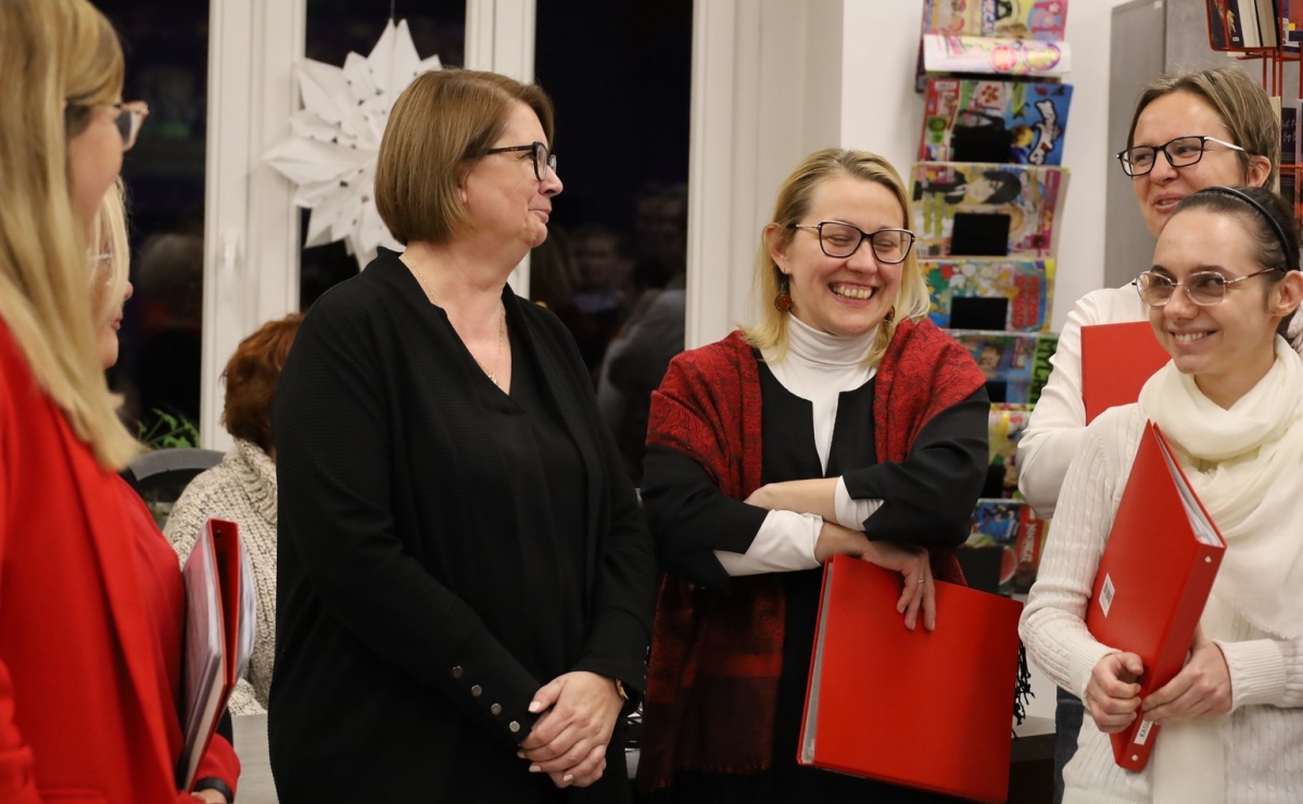 Wieczór kolęd, pastorałek i pieśni adwentowych w raciborskiej bibliotece - Serwis informacyjny z Raciborza - naszraciborz.pl