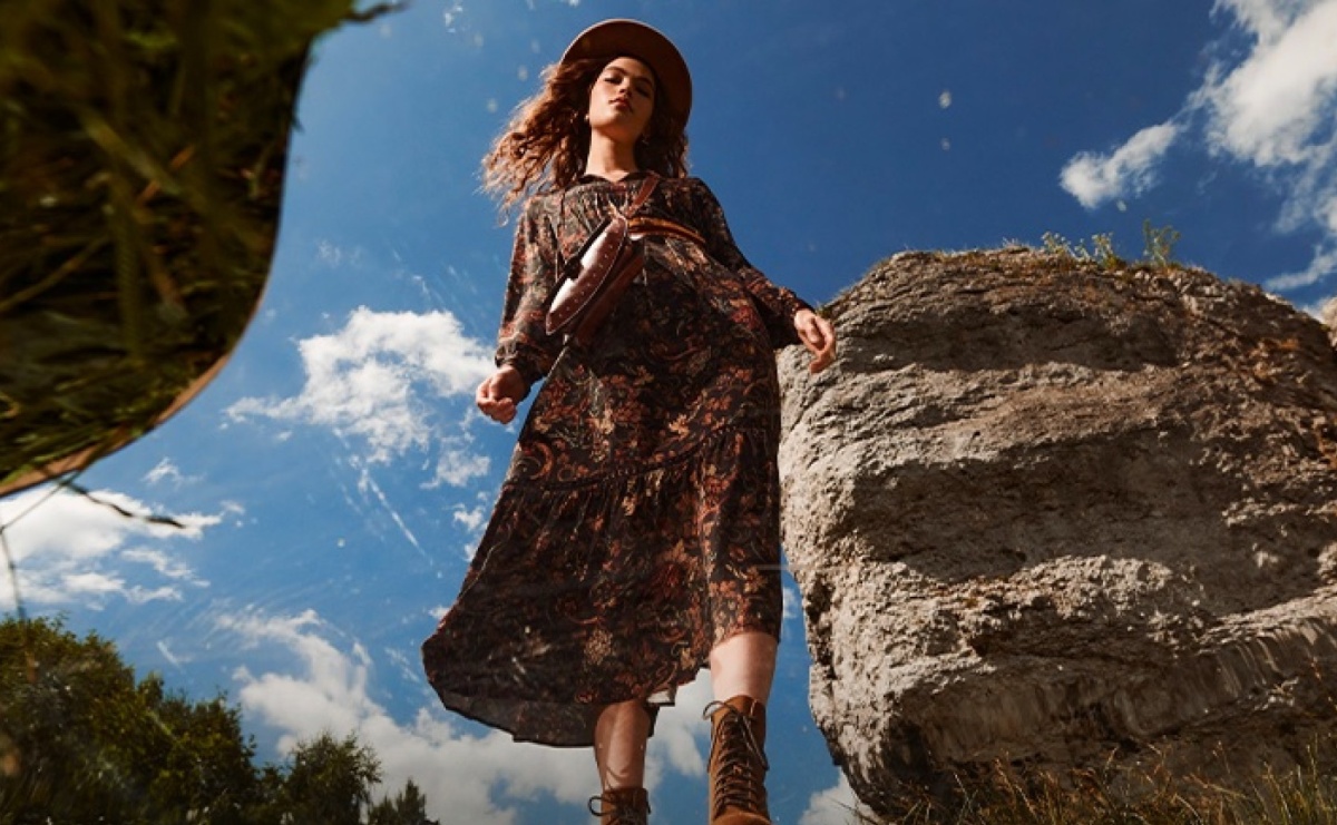 Sukienki na każdą porę roku. Przewodnik na 2024 od marki Medicine - Serwis informacyjny z Raciborza - naszraciborz.pl