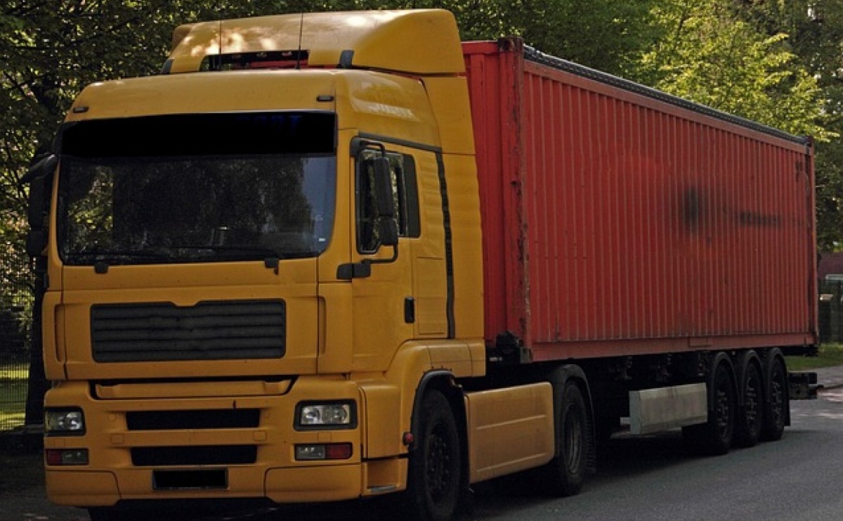 Wyzwania i korzyści międzynarodowej licencji transportowej - Serwis informacyjny z Raciborza - naszraciborz.pl