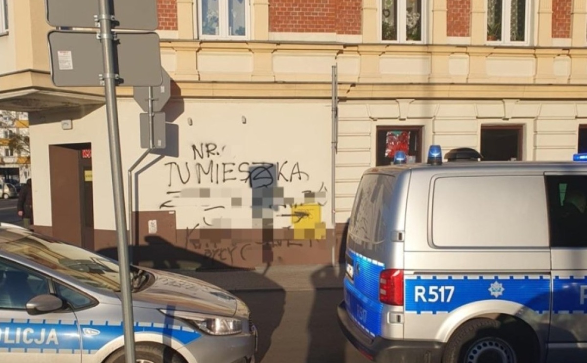Wulgaryzmy na elewacji kamienicy. Wandal zatrzymany - Serwis informacyjny z Raciborza - naszraciborz.pl