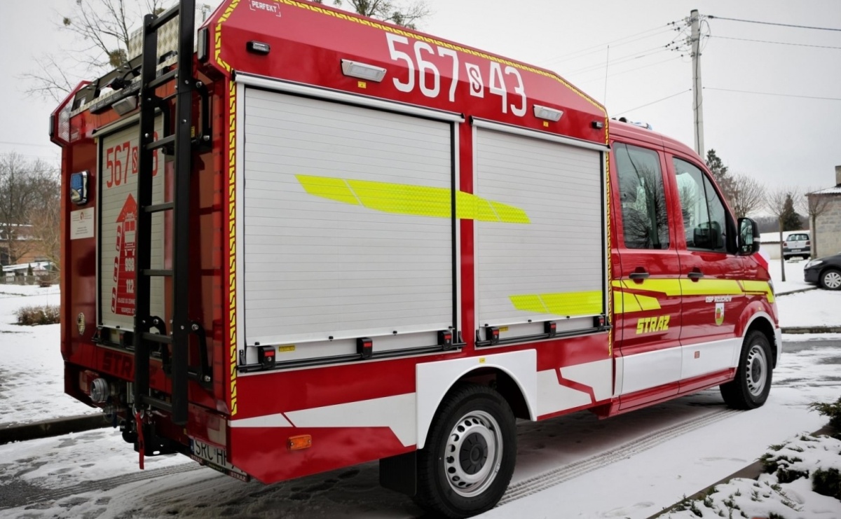 Cztery żywioły, cztery lekkie wozy dla strażackich ochotników - Serwis informacyjny z Raciborza - naszraciborz.pl