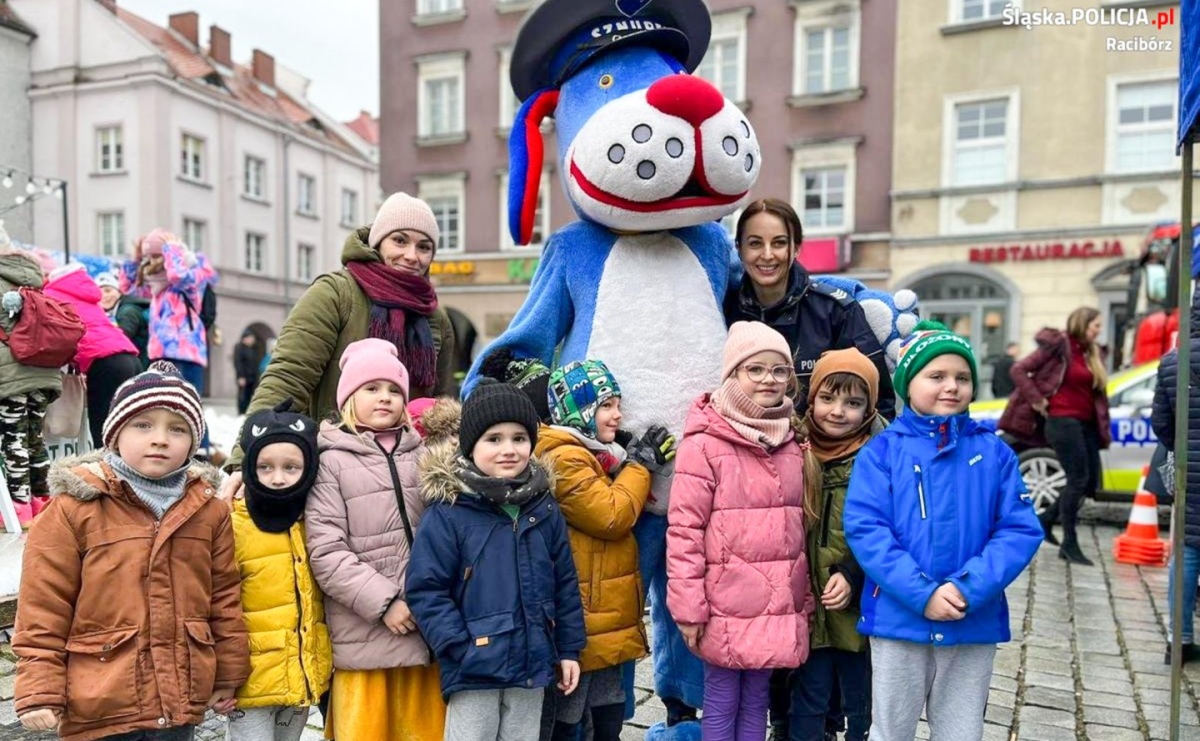 Bezpieczne szaleństwo. Wspólna akcja służb mundurowych [FOTO i WIDEO] - Serwis informacyjny z Raciborza - naszraciborz.pl