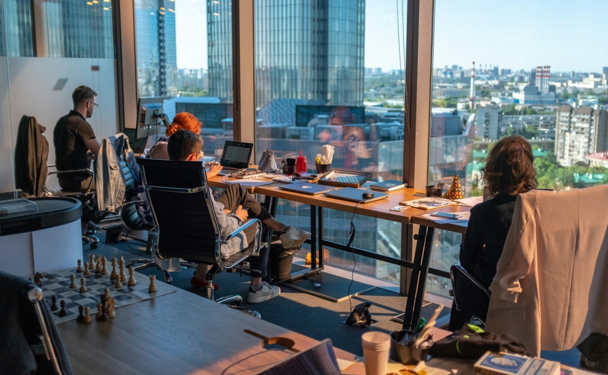 Podstawowe urządzenia biurowe, które ułatwią Ci pracę - Serwis informacyjny z Raciborza - naszraciborz.pl