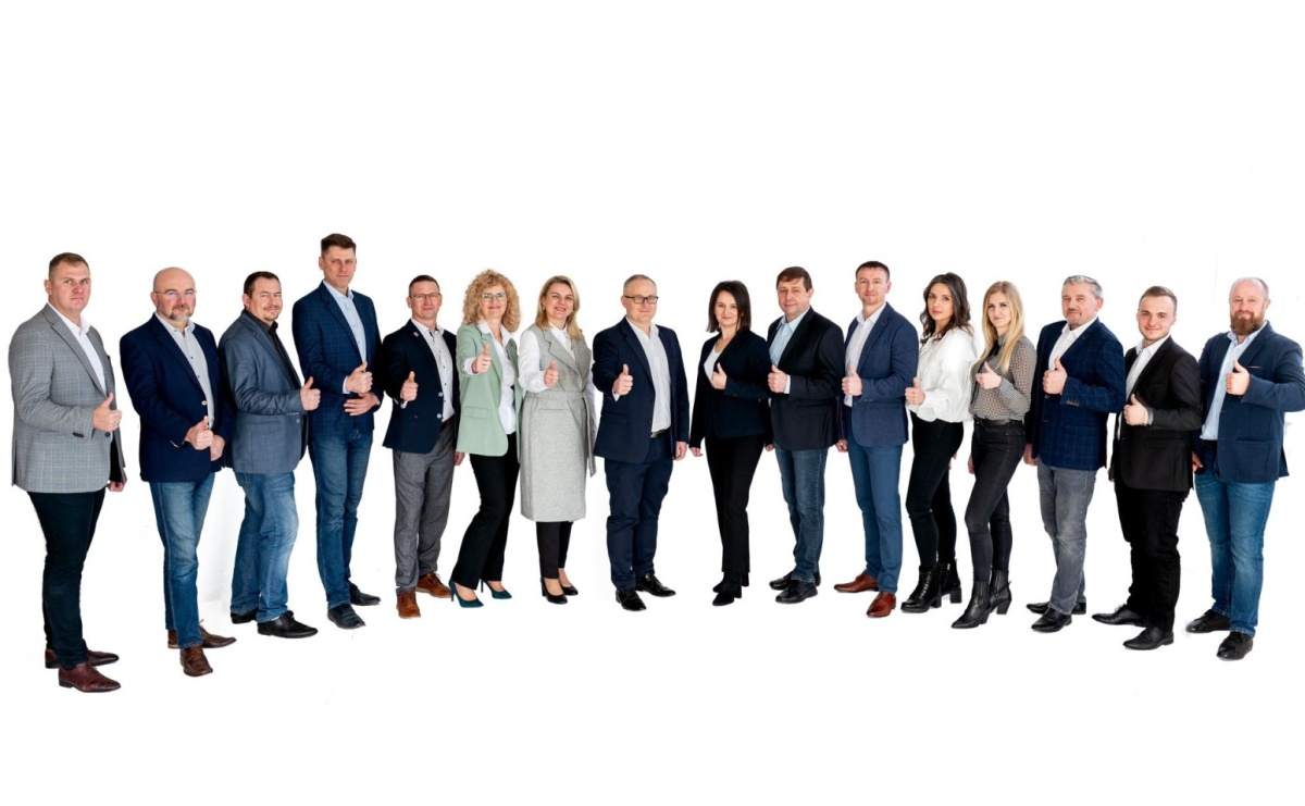 Adam Wajda pokazał swoją drużynę do Rady Gminy Pietrowice Wielkie - Serwis informacyjny z Raciborza - naszraciborz.pl