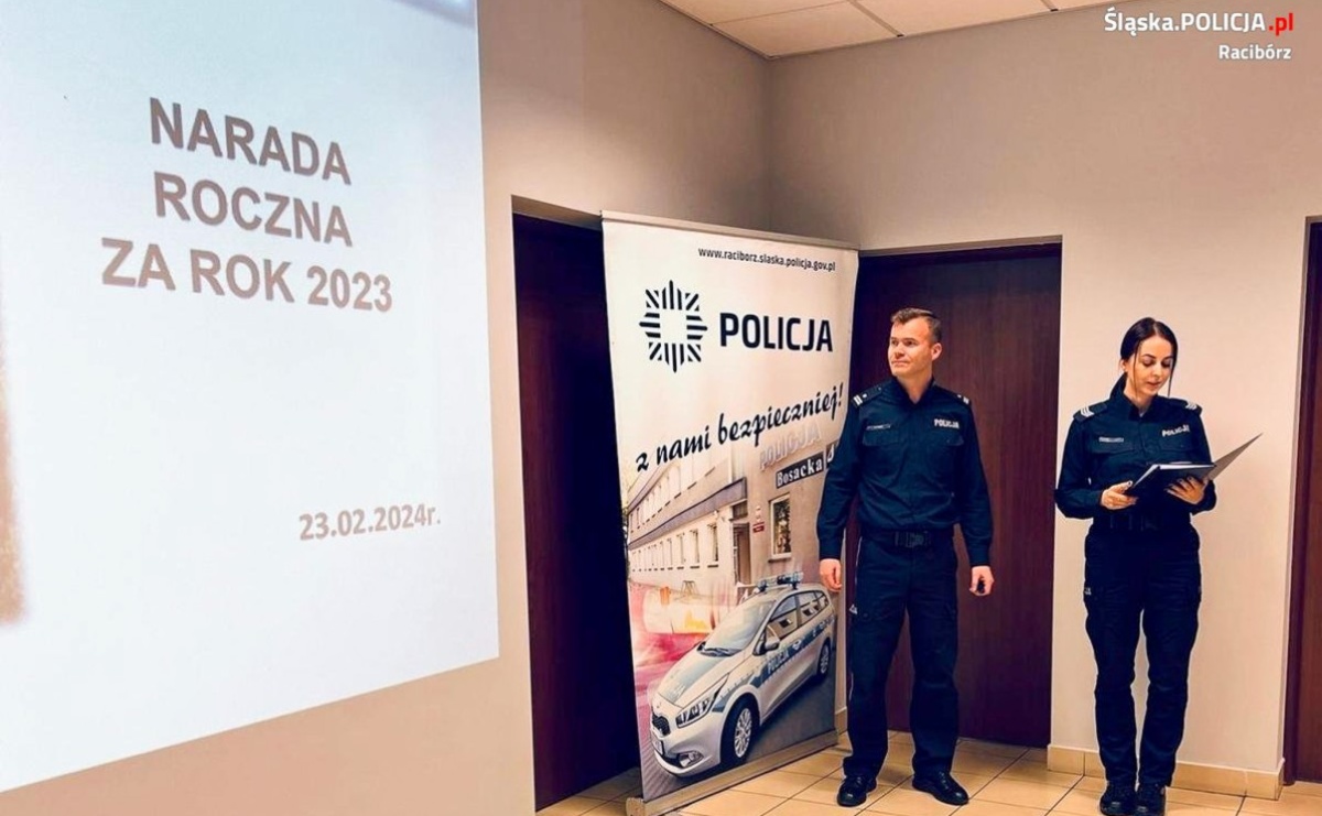 Odprawa roczna w raciborskiej komendzie policji - Serwis informacyjny z Raciborza - naszraciborz.pl