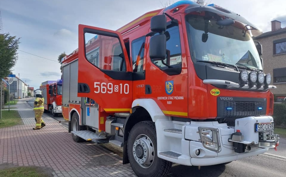 Ogień z instalacji elektrycznej w Rudach - Serwis informacyjny z Raciborza - naszraciborz.pl