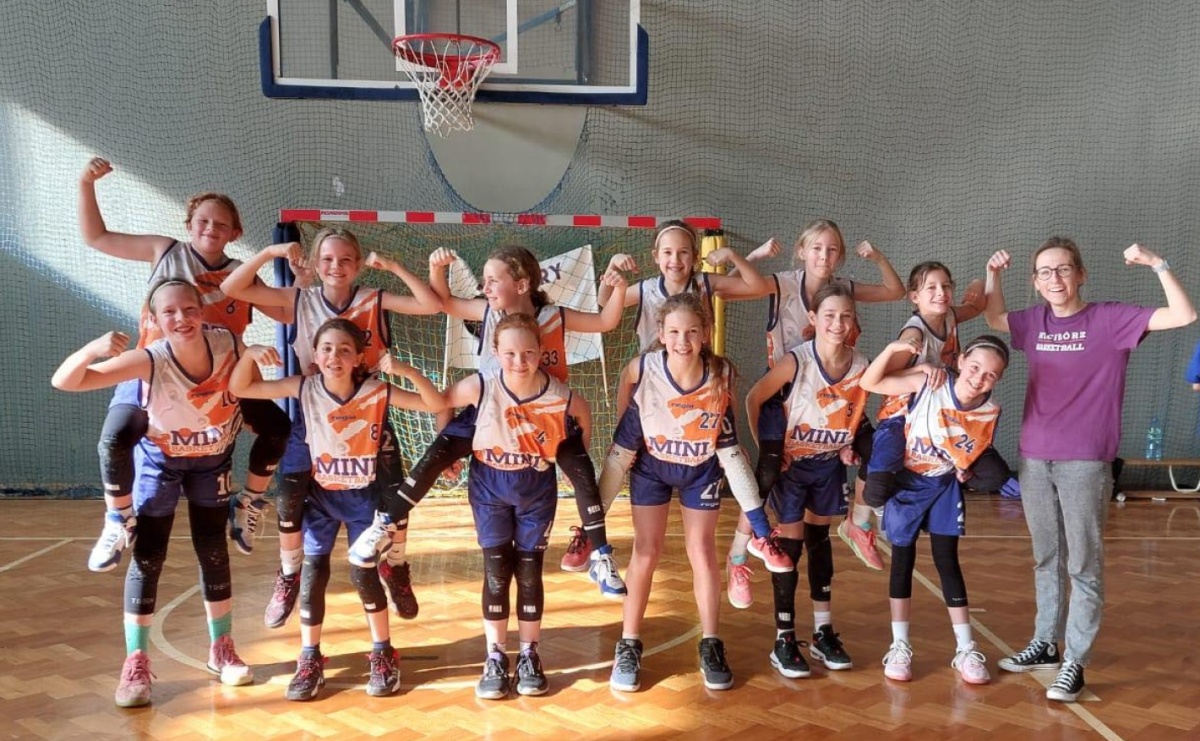 Koszykarki Minibasketball Racibórz na podium Bochnia Cup - Serwis informacyjny z Raciborza - naszraciborz.pl