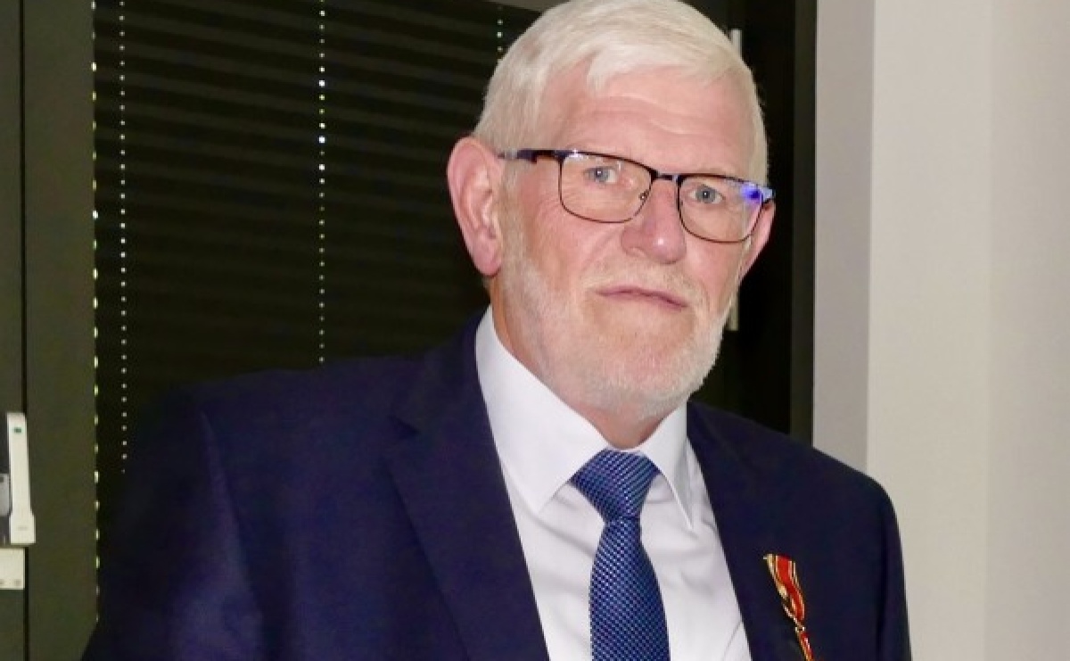 Krzyż Pro Ecclesia et Pontifice w Kościele pw. Św. Wacława w Krzanowicach - Serwis informacyjny z Raciborza - naszraciborz.pl