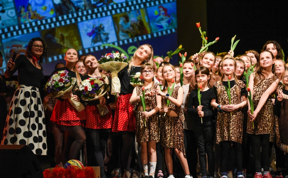 SKAZA w Disney'owskiej odsłonie- widowisko taneczne - Serwis informacyjny z Raciborza - naszraciborz.pl