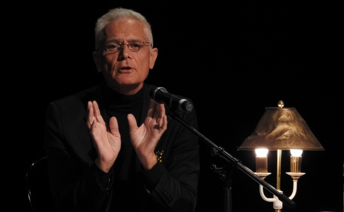 Międzynarodowy Dzień Poezji z Dariuszem Jakubowskim - Serwis informacyjny z Raciborza - naszraciborz.pl