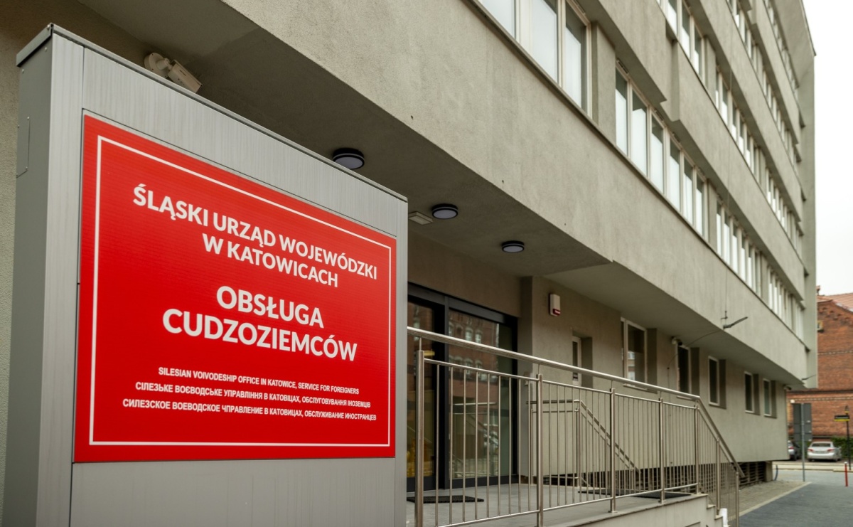 Na Śląsku przybywa cudzoziemców. Wojewoda tworzy nowy wydział - Serwis informacyjny z Raciborza - naszraciborz.pl