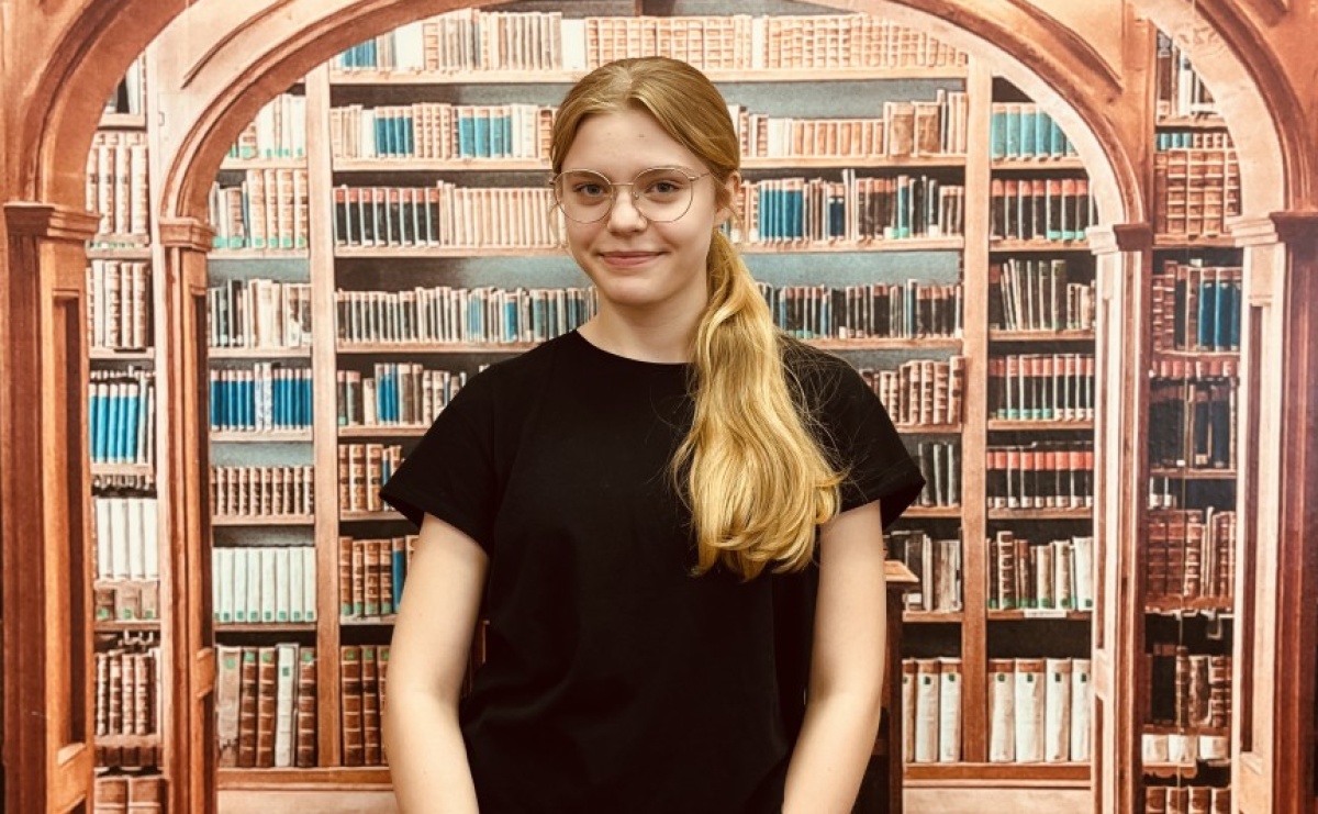 Malowanie poezją. Wyróżnienie dla Hani - Serwis informacyjny z Raciborza - naszraciborz.pl