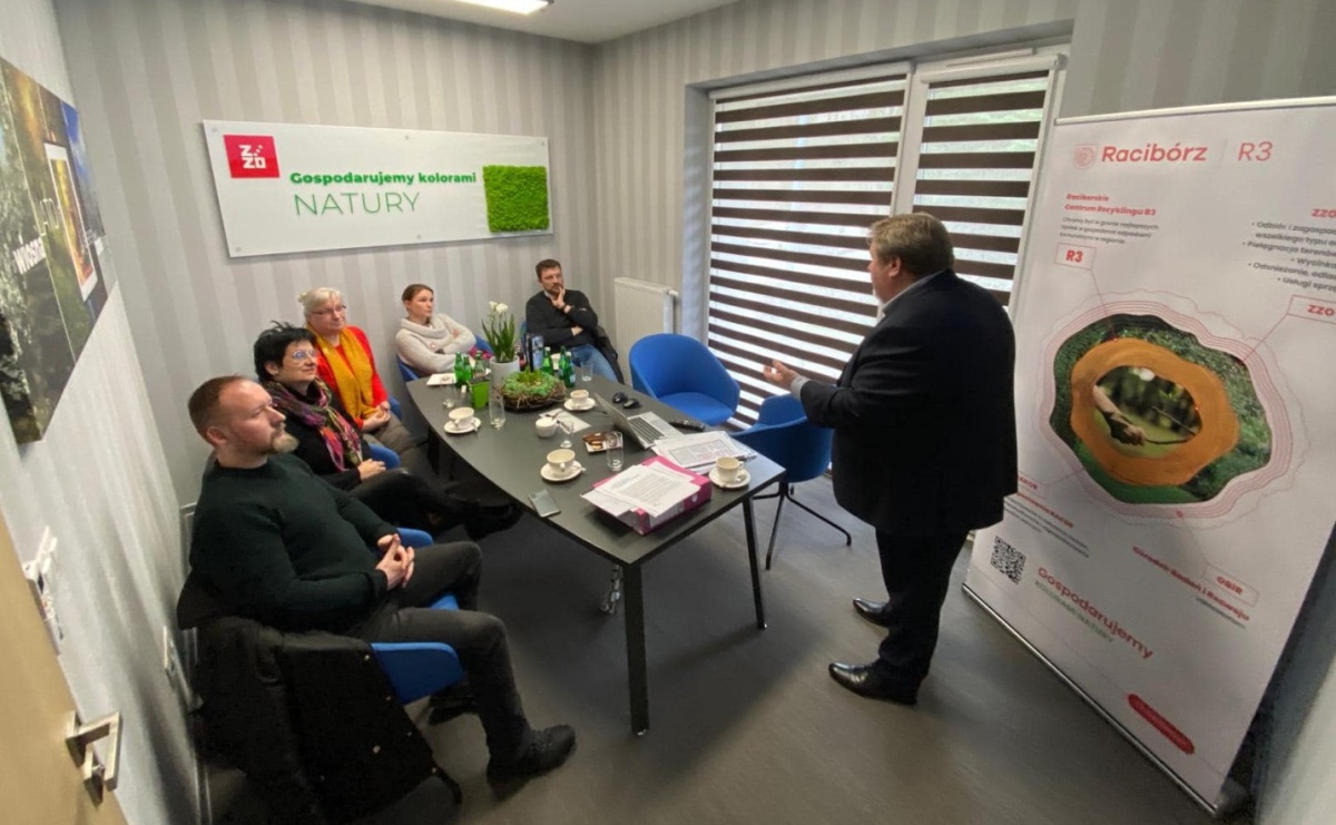 Prezes miejskiej spółki R3 pisze kolejne oświadczenie, tym razem po wizycie M. Fity i jego ludzi - Serwis informacyjny z Raciborza - naszraciborz.pl