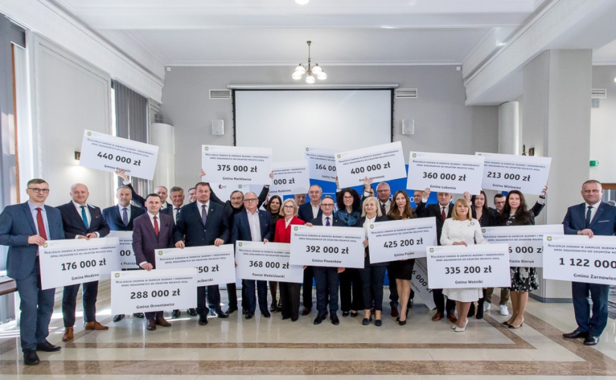 Raciborskie samorządy dostały wsparcie na drogi dojazdowe do gruntów rolnych - Serwis informacyjny z Raciborza - naszraciborz.pl