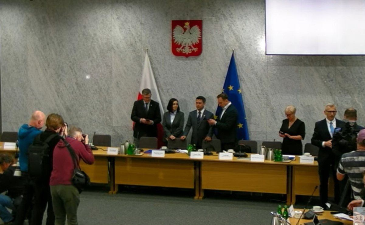 Komisja śledcza ds. wykorzystywania oprogramowania Pegasus [NA ŻYWO] - Serwis informacyjny z Raciborza - naszraciborz.pl