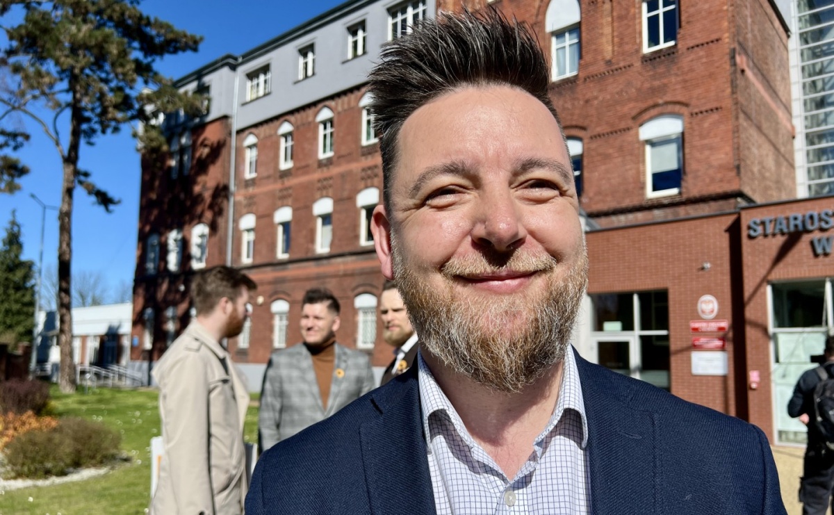 Fita stawia na kontakty z wyborcami. Kampania z brudnymi sytuacjami - Serwis informacyjny z Raciborza - naszraciborz.pl