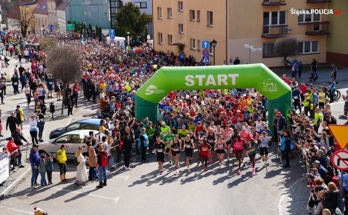 Sukces Mateusza Wolnika w Półmaratonie Ślężańskim - Serwis informacyjny z Raciborza - naszraciborz.pl