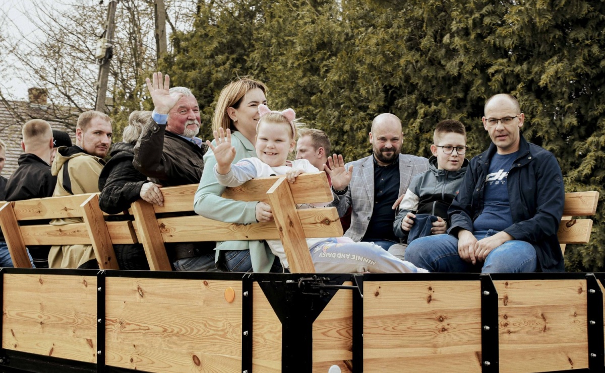 W Zawadzie Książęcej procesja ma już 40-letnią tradycję [FOTO i WIDEO] - Serwis informacyjny z Raciborza - naszraciborz.pl