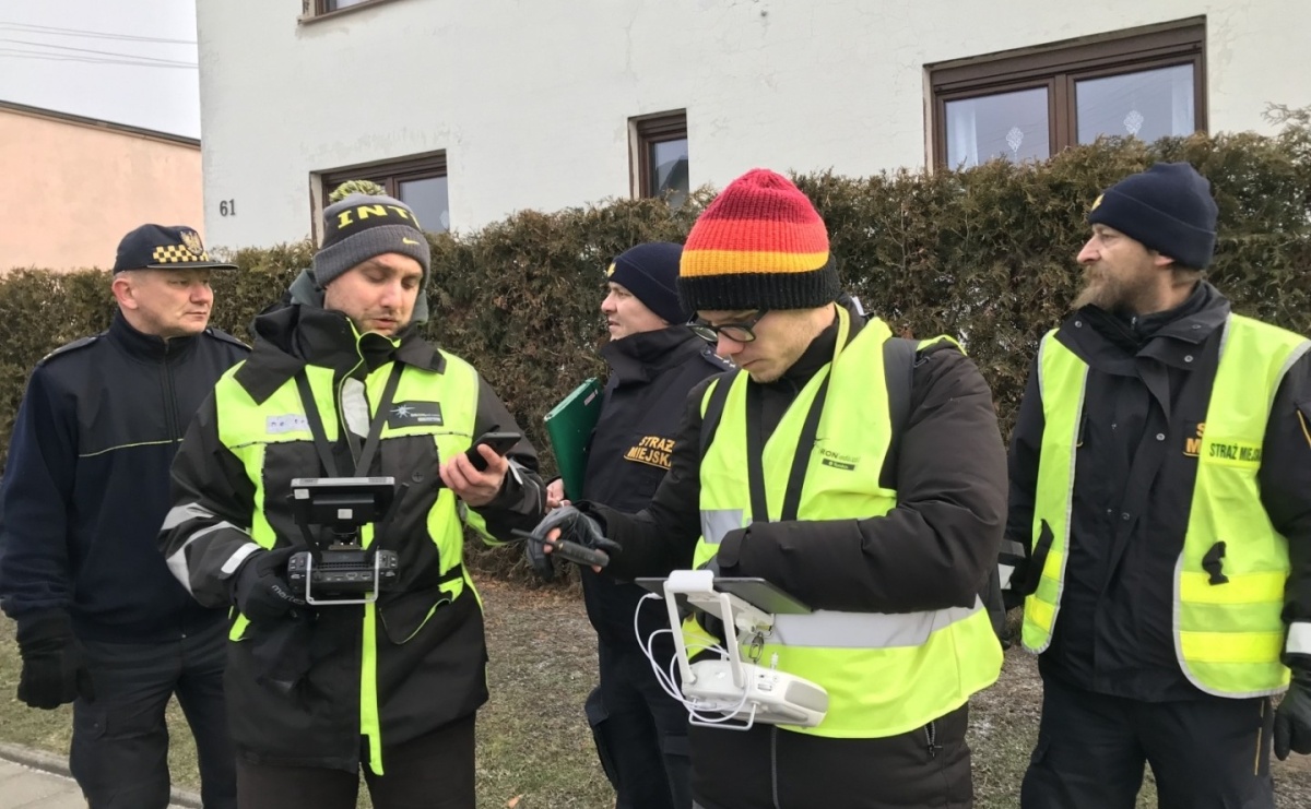 Straż miejska w Raciborzu otrzyma mobilne laboratorium do kontroli palenisk - Serwis informacyjny z Raciborza - naszraciborz.pl