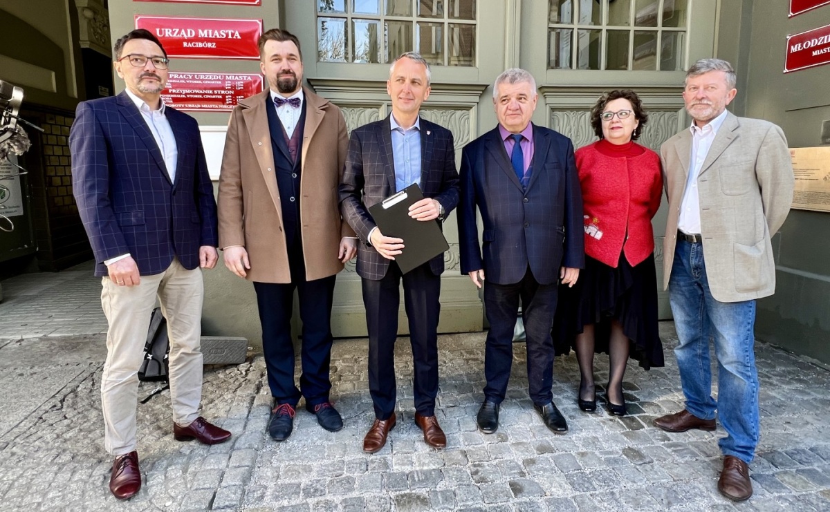 Artur Kowalski poparł w II turze Dariusza Polowego - Serwis informacyjny z Raciborza - naszraciborz.pl