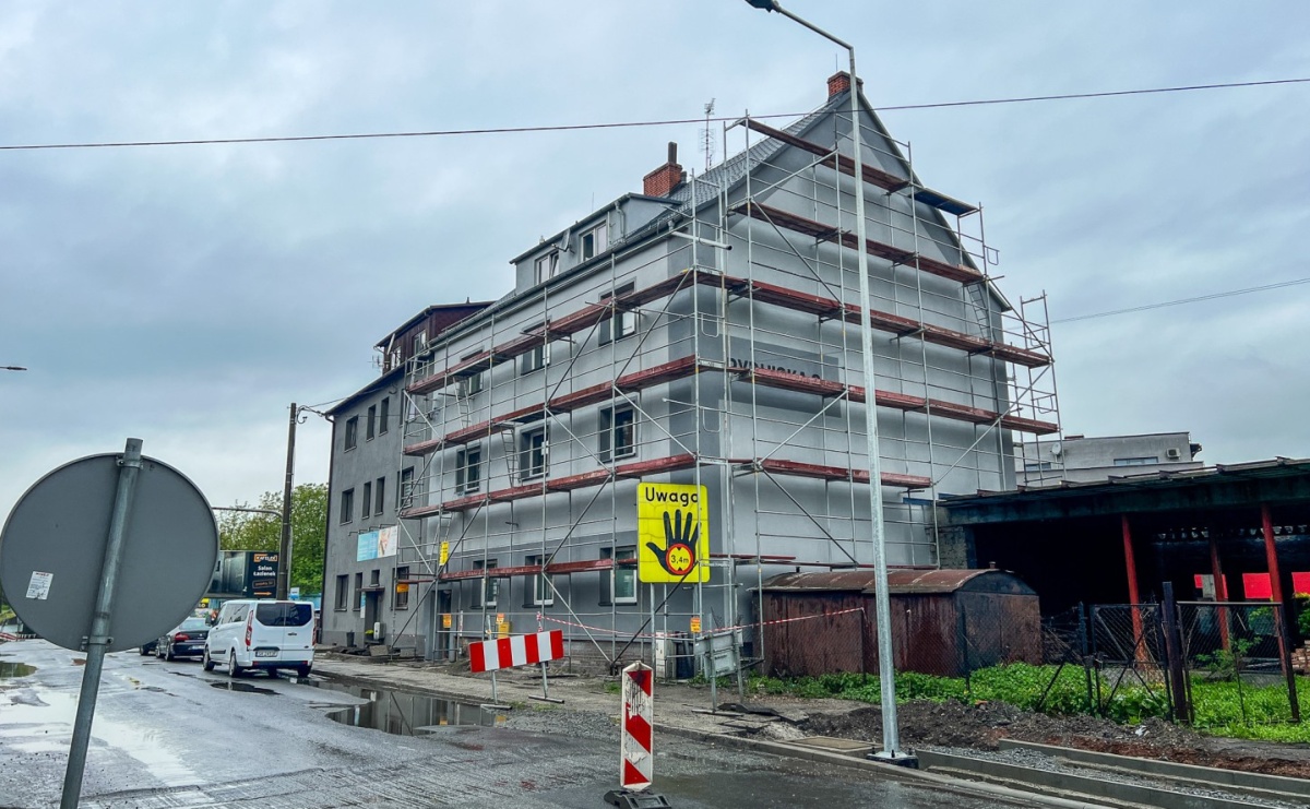 Remonty budynków komunalnych. Briefing prasowy prezydenta - Serwis informacyjny z Raciborza - naszraciborz.pl