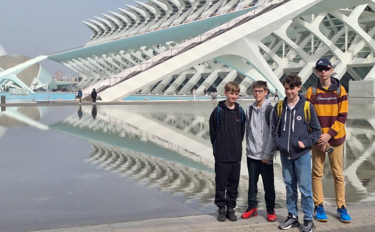 Nauczyciele i uczniowie Szkoły Podstawowej nr 4 na wymianie Erasmus+ w Hiszpanii - Serwis informacyjny z Raciborza - naszraciborz.pl