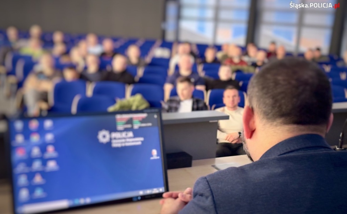 Policjanci i strażacy szkolili się w przeciwdziałaniu zagrożeniom CBRNE - Serwis informacyjny z Raciborza - naszraciborz.pl