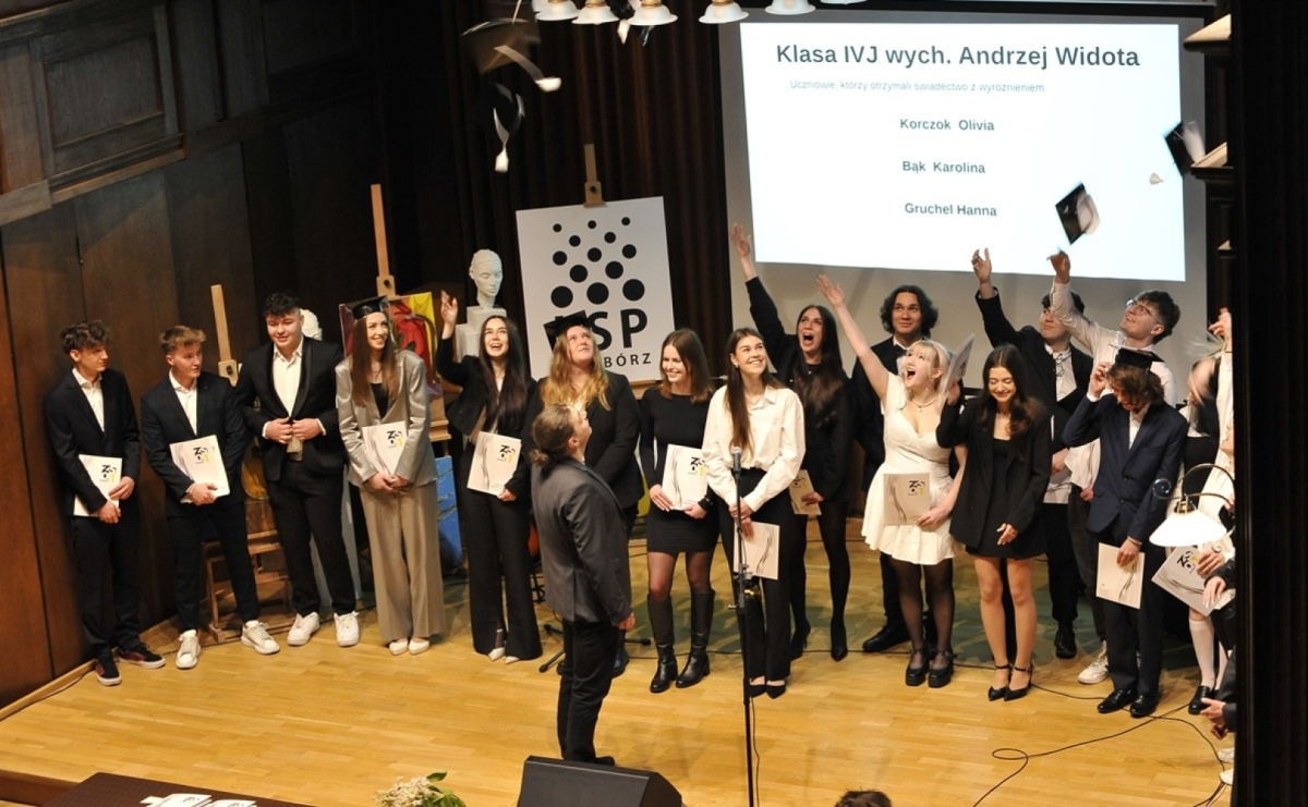 ZSO nr 1 w Raciborzu – pożegnanie maturzystów! - Serwis informacyjny z Raciborza - naszraciborz.pl