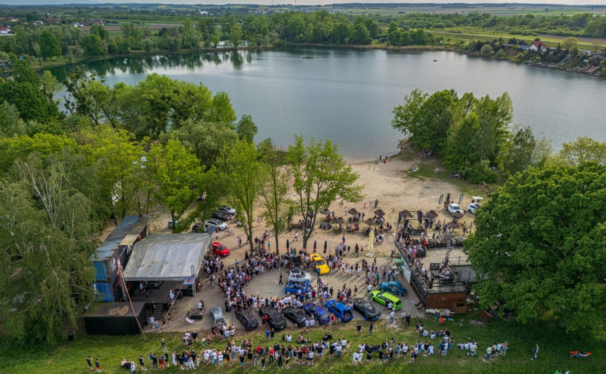 Petrol Beach - Zlot Samochodów Tuningowanych w Bukowie na bis! [FOTO] - Serwis informacyjny z Raciborza - naszraciborz.pl